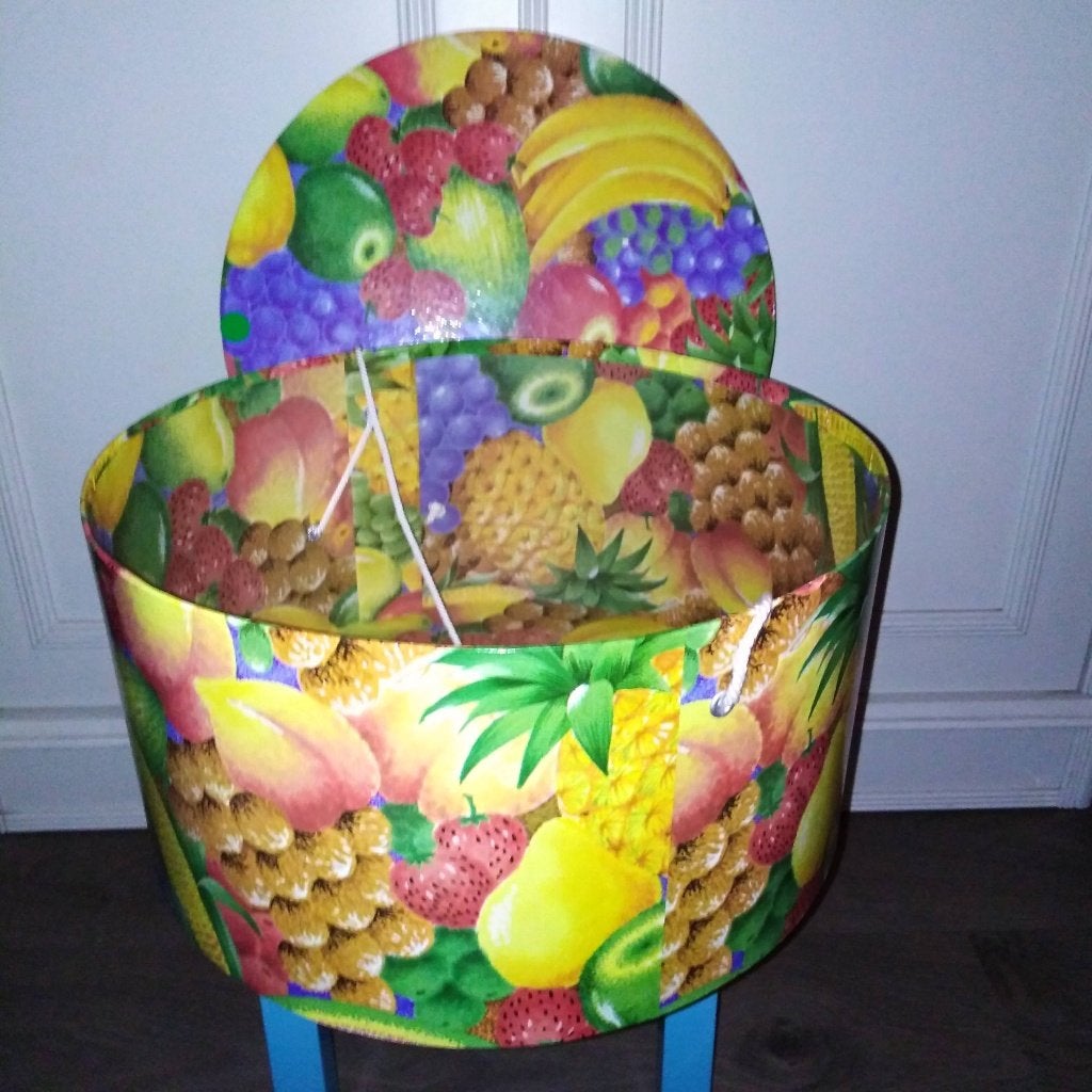 Ronde hoedendoos met afbeeldingen van tropisch fruit, Ophalen, Gebruikt, Meerkleurig, Overige stijlen