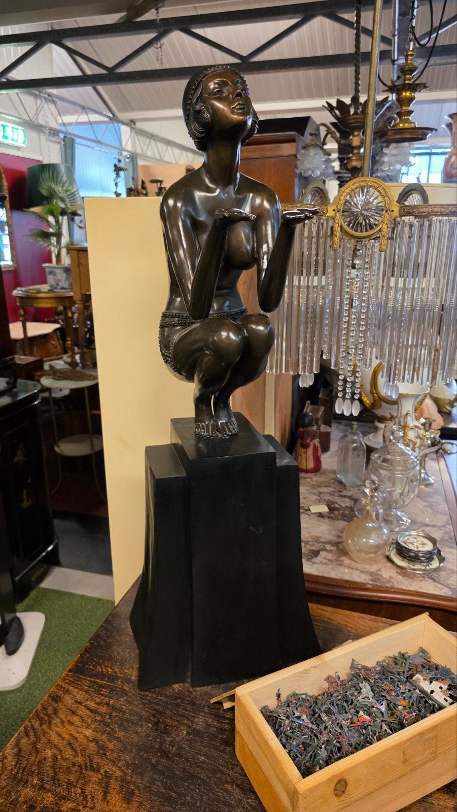 19 bronzen beelden tot 115 cm groot, Antiek en Kunst, Kunst | Beelden en Houtsnijwerken, Ophalen