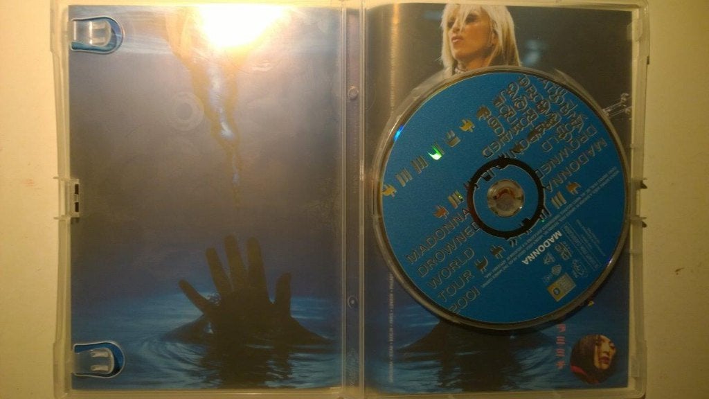 Madonna - Drowned World Tour 2001 (DVD), Cd's en Dvd's, Alle leeftijden, Ophalen of Verzenden, Zo goed als nieuw, Concert