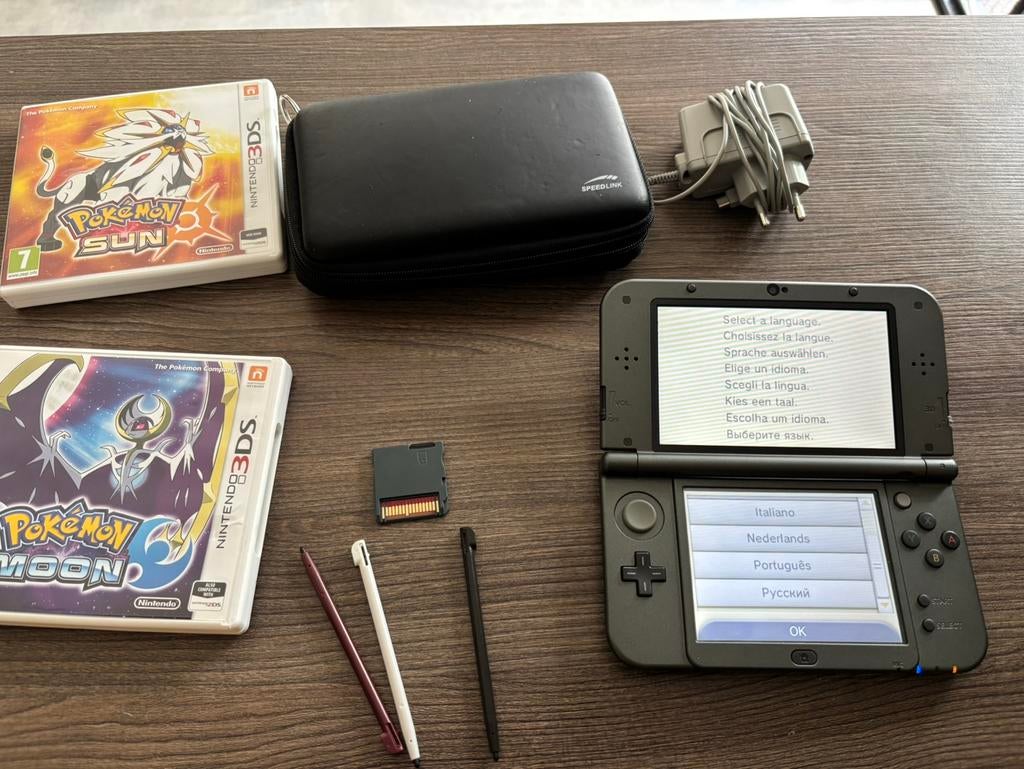 New Nintendo 3ds XL met Pokemon Sun&Moon, Spelcomputers en Games, Spelcomputers | Nintendo 2DS en 3DS, Zwart, 3DS XL, Ophalen of Verzenden