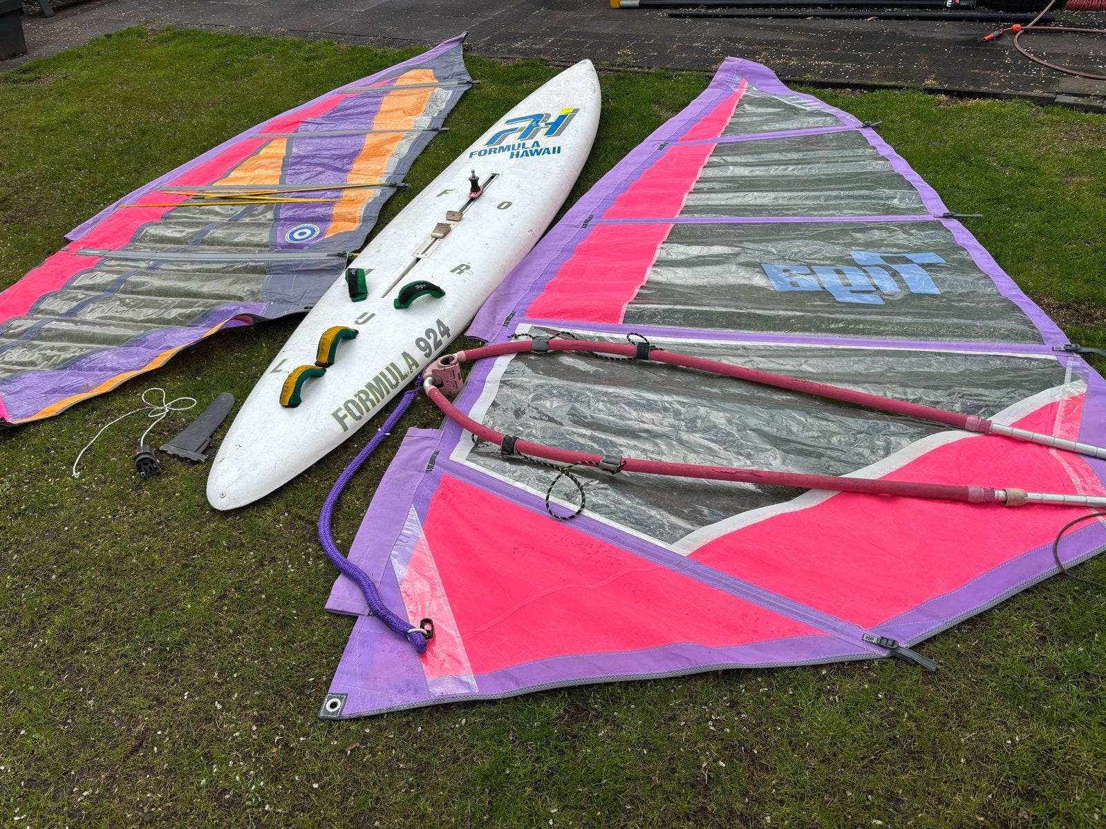 Complete Windsurfset voor beginners met 2 zeilen, Watersport en Boten, Windsurfen, Gebruikt, 5 tot 6.5 m², 300 cm of meer, Complete set