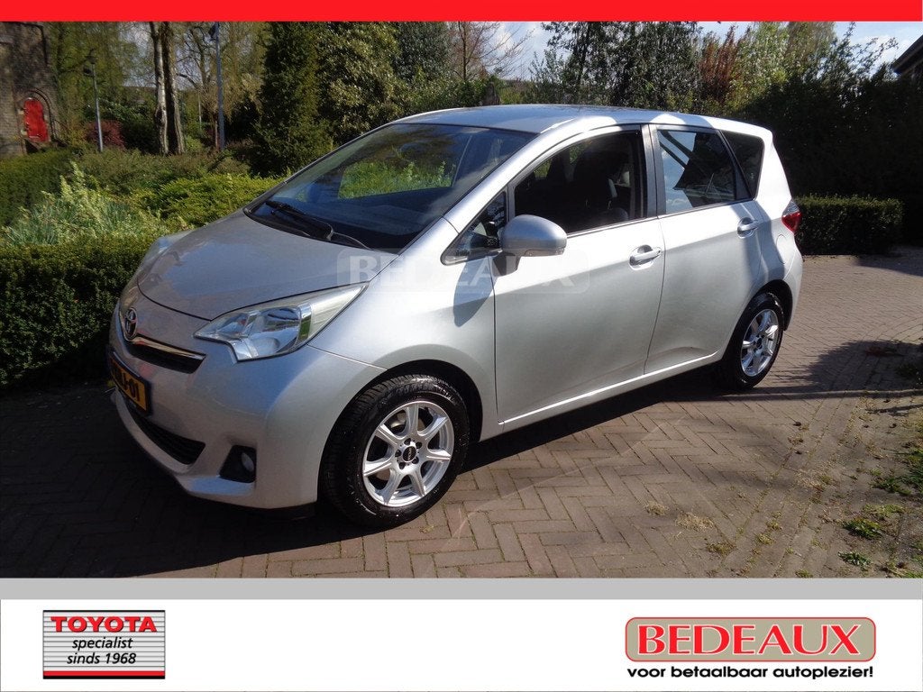 TOYOTA Verso-S 1.3 VVT-i 99pk CVT Aspiration, rijklaarprijs, Auto's, Toyota, Bedrijf, Te koop, Verso-S, ABS, Airbags, Airconditioning