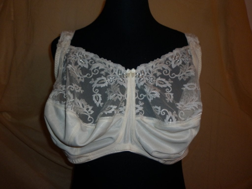 Bh zonder beugels maat 130E full-cup merk : Ulla Dessous, Ophalen of Verzenden, Overige kleuren, BH