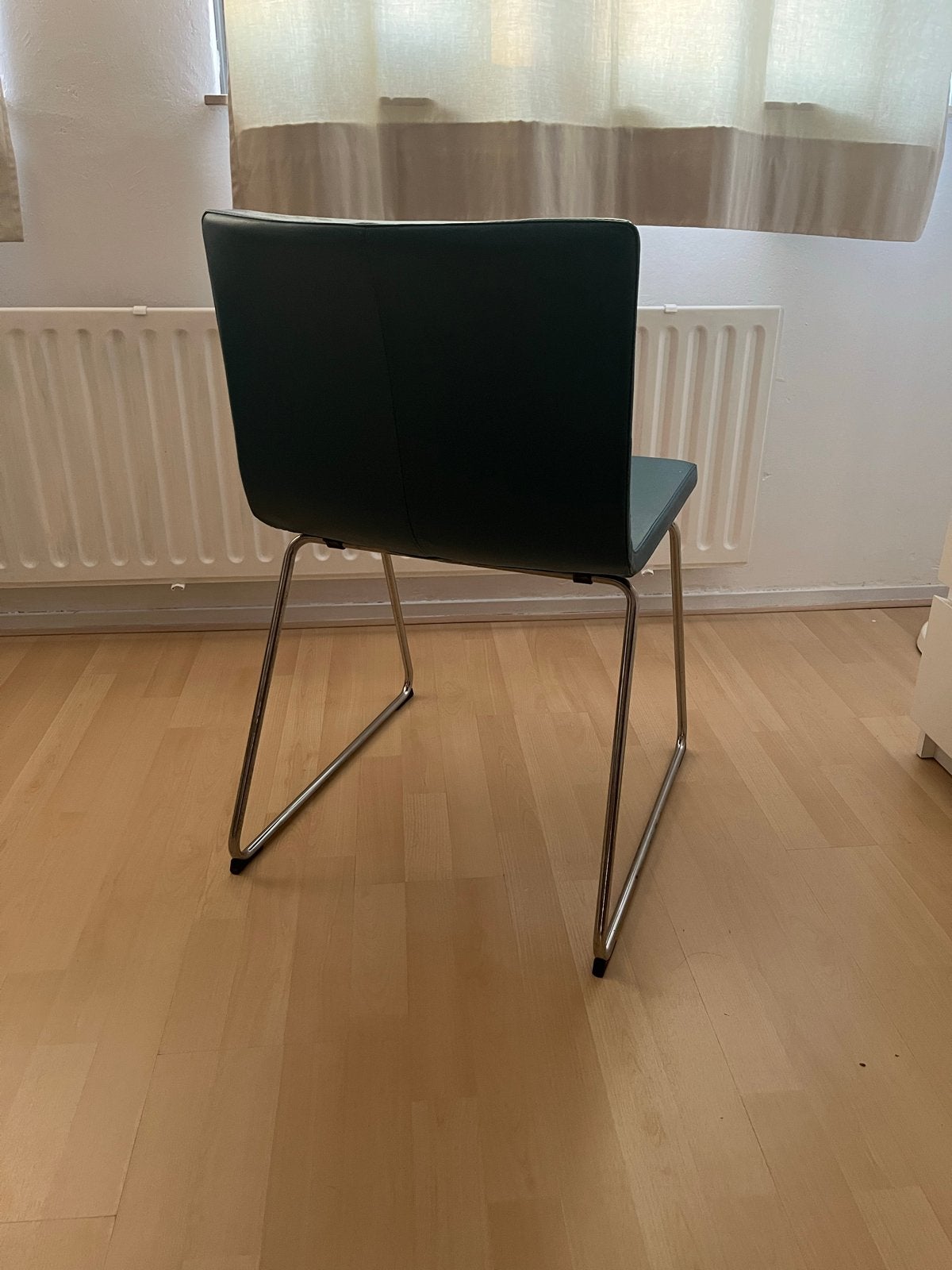 Ikea bernard stoelen 2 kleuren zwart en aqua, Ophalen, Gebruikt, Zwart, Twee