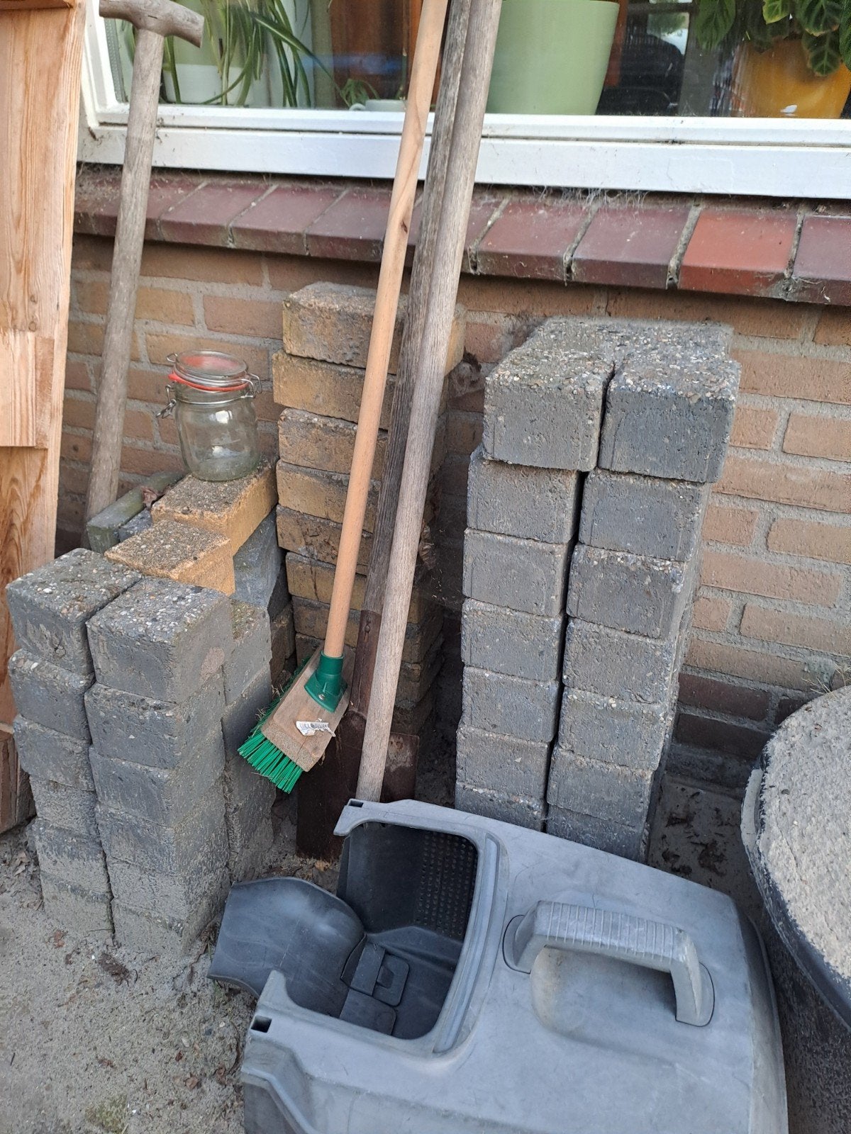 Stenen blauw gratis op te halen., Tuin en Terras, Ophalen, Gebruikt, Beton, Klinkers