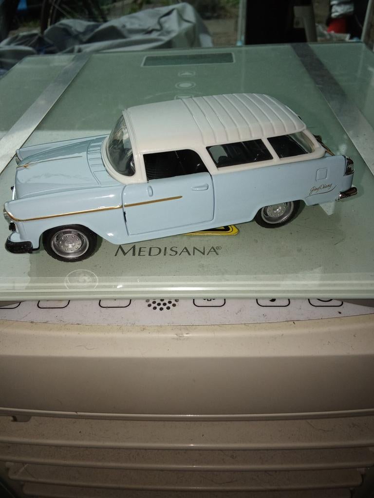 Chevrolet Suburban modelauto, Ophalen of Verzenden