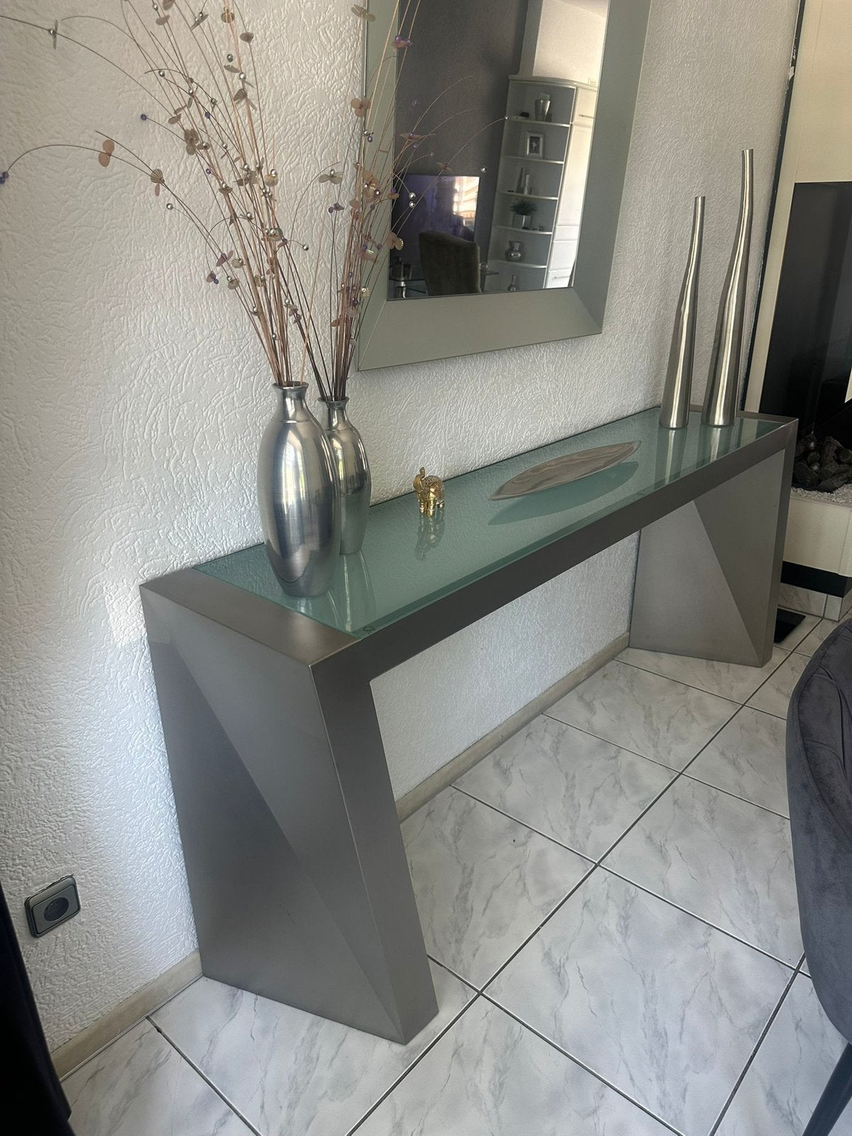Moderne design sidetable / consoletafel met glazen blad, Huis en Inrichting, Tafels | Sidetables, Ophalen of Verzenden, Zo goed als nieuw