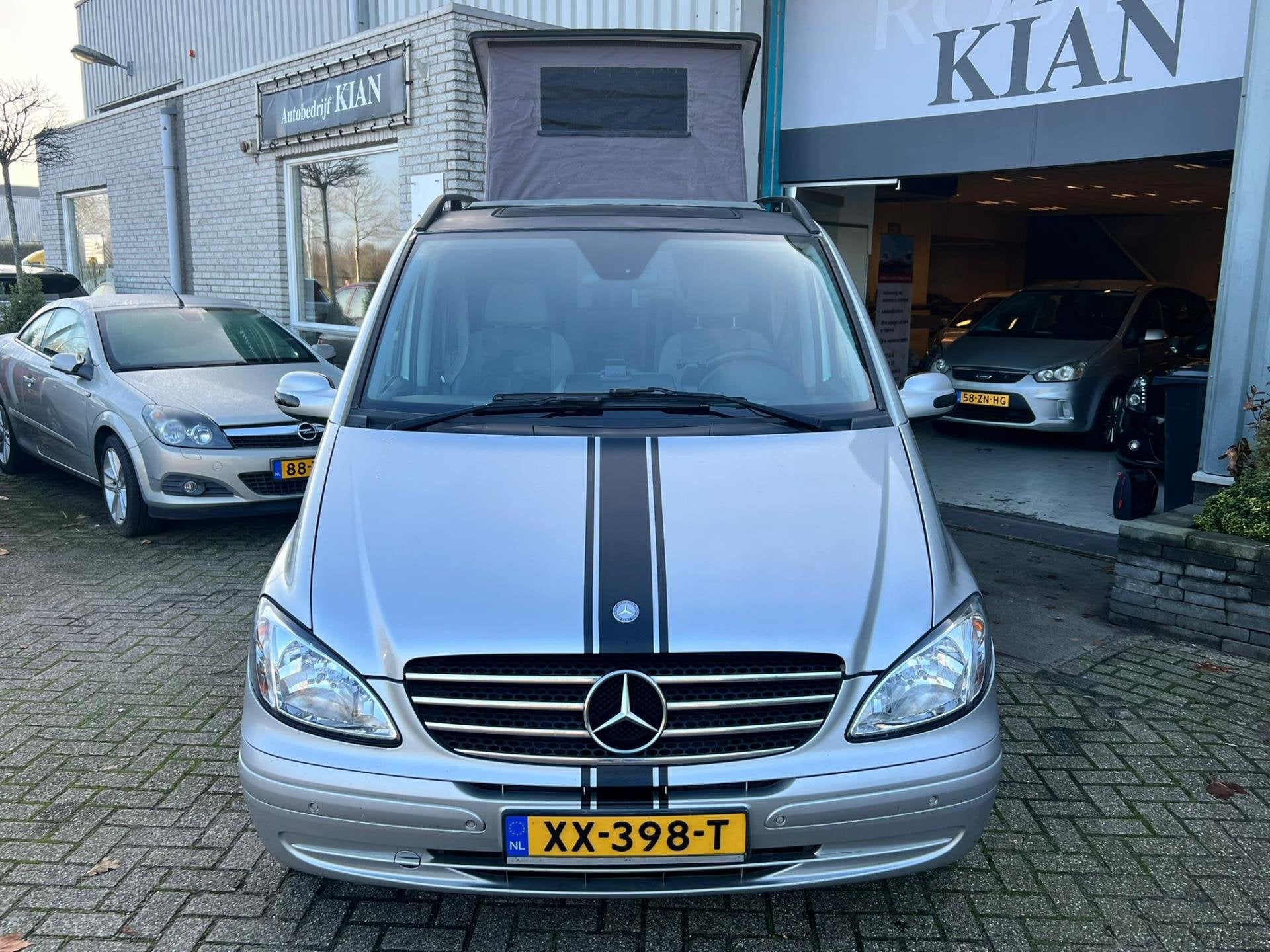 Mercedes-Benz VIANO CDI 3.0 V6 Automaat . Camper SUPER NETJE, Caravans en Kamperen, Automaat, Mrkian2004@yahoo.com, -
-  -, Startonderbreker