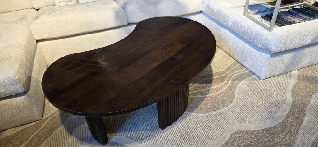Firenze salontafel 125, boonvorm, Brown Walnoot SHOWMODEL, Huis en Inrichting, Tafels | Salontafels, Ophalen, 100 tot 150 cm, Bornsestraat 31