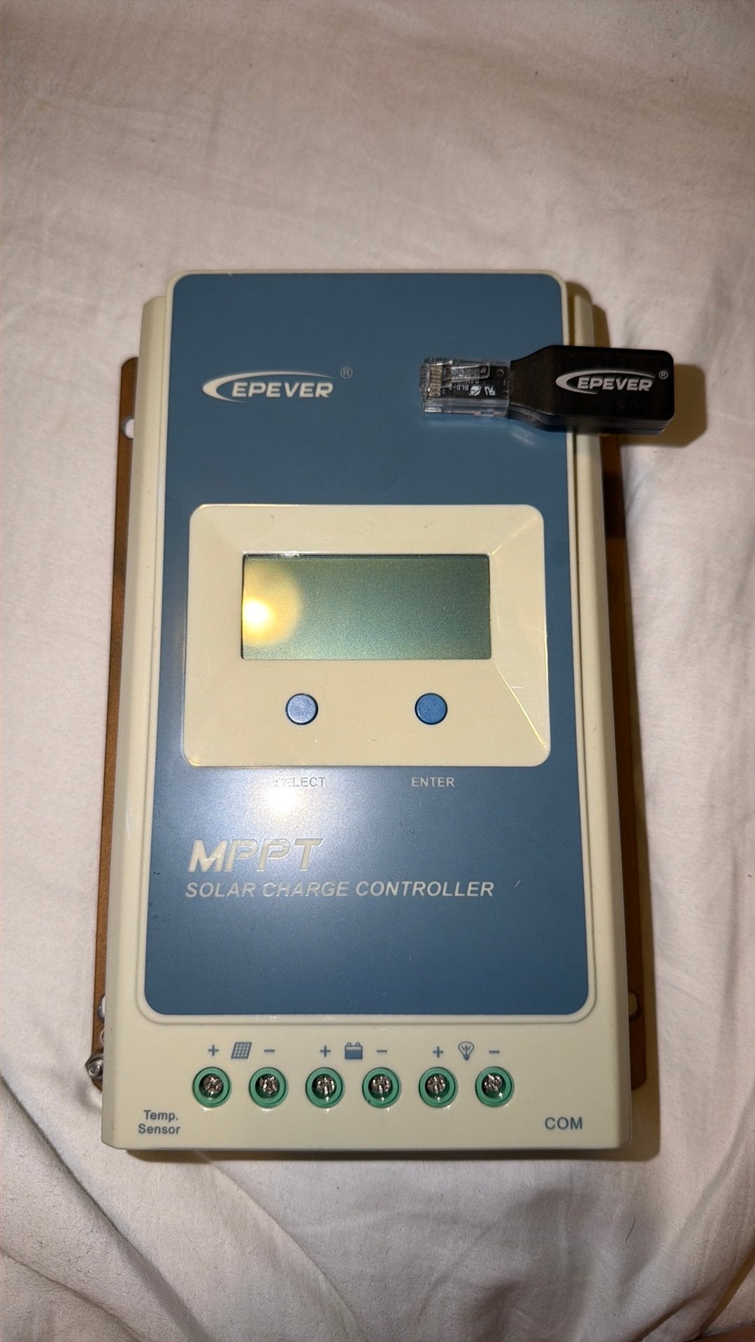 Epever Tracer 2210A 20A MPPT + wifi dongle, Ophalen of Verzenden, Gebruikt