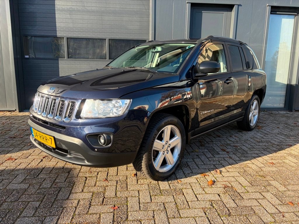 Jeep Compass 2.4 Limited 4WD Automaat, Stoelverw. Leder, Cli, Auto's, Automaat, 450 kg, Gebruikt, Zwart