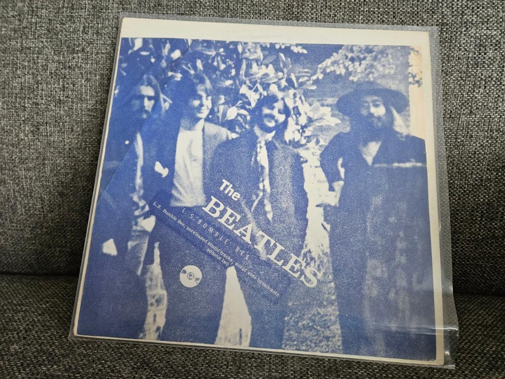 The Beatles - L.S. Bumble Bee (Blauw Vinyl), Ophalen of Verzenden, Zo goed als nieuw, Limited edition, 12 inch