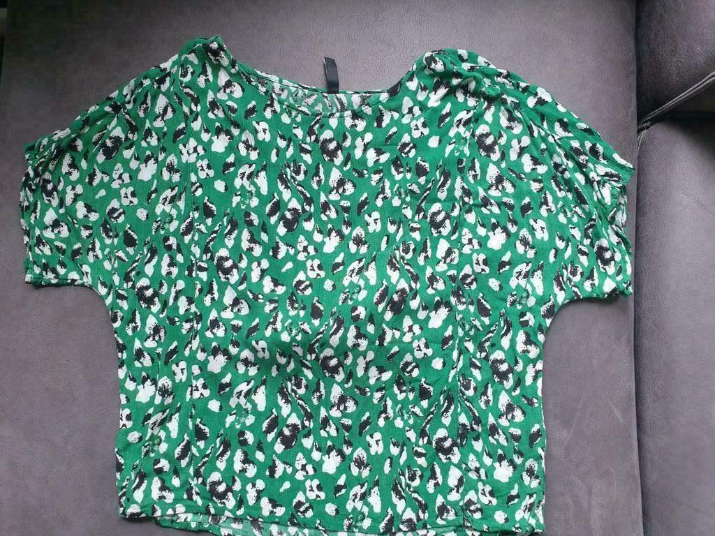 Blouse met print maat l eksept izgs Kleur groen,zwart,wit, Maat 38/40 (M), Ophalen of Verzenden, Zo goed als nieuw, Eksept