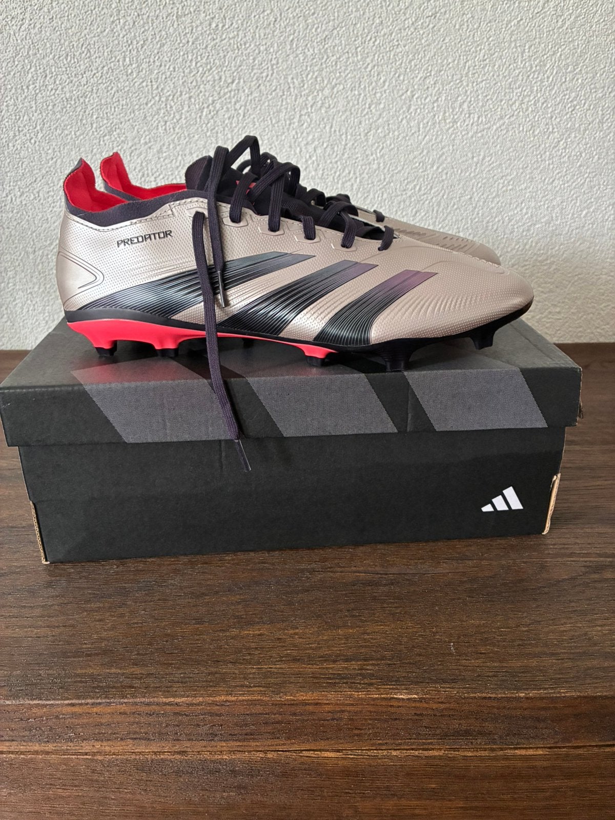 Voetbalschoenen, Kleding | Heren, Schoenen, Ophalen of Verzenden, Zo goed als nieuw, Zwart, Sportschoenen