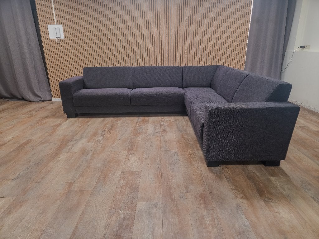 Mooi Groot Antraciet Hoekbank, Huis en Inrichting, Banken | Bankstellen, Info@banxtel.nl, Gebruikt, Overige maten, Hoekbank