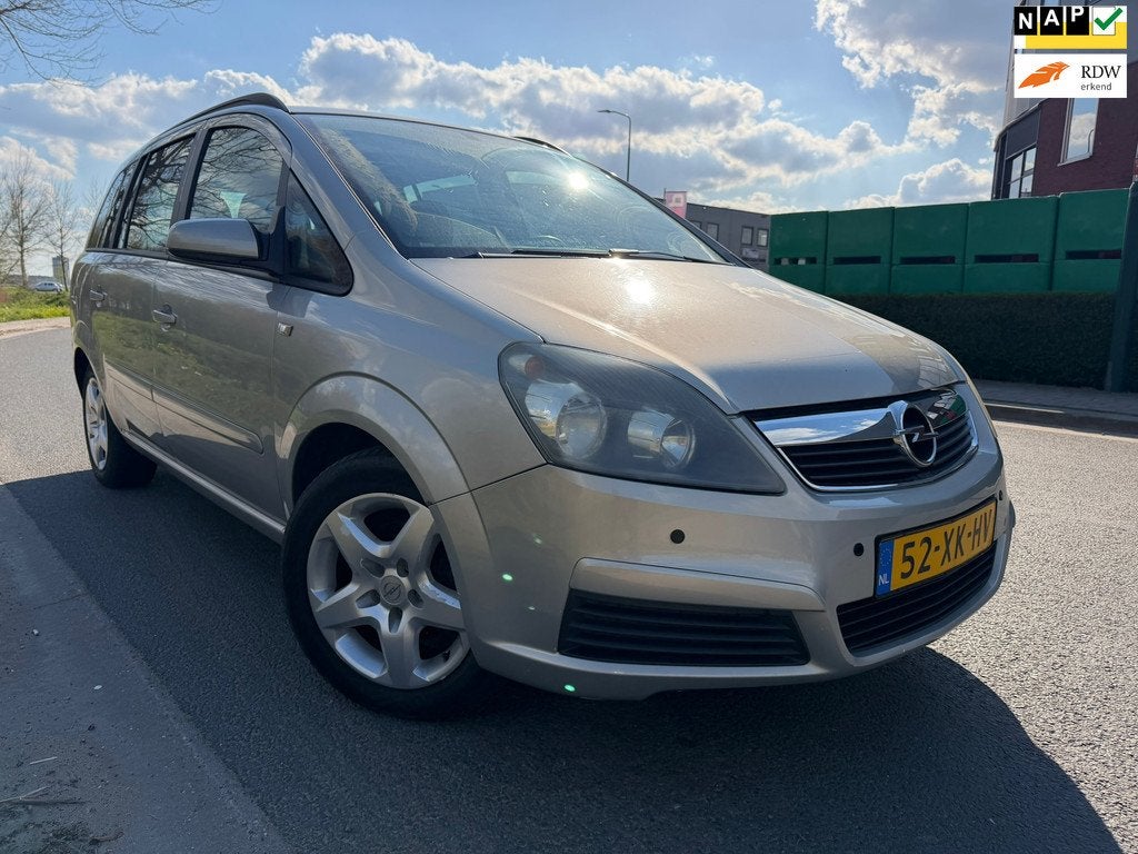 Opel Zafira 1.6 Enjoy BJ 2007 AIRCO/CRUIS/7 PERSOONS/APK NET, Auto's, Opel, Voorwielaandrijving, Stof, Gebruikt, Zwart