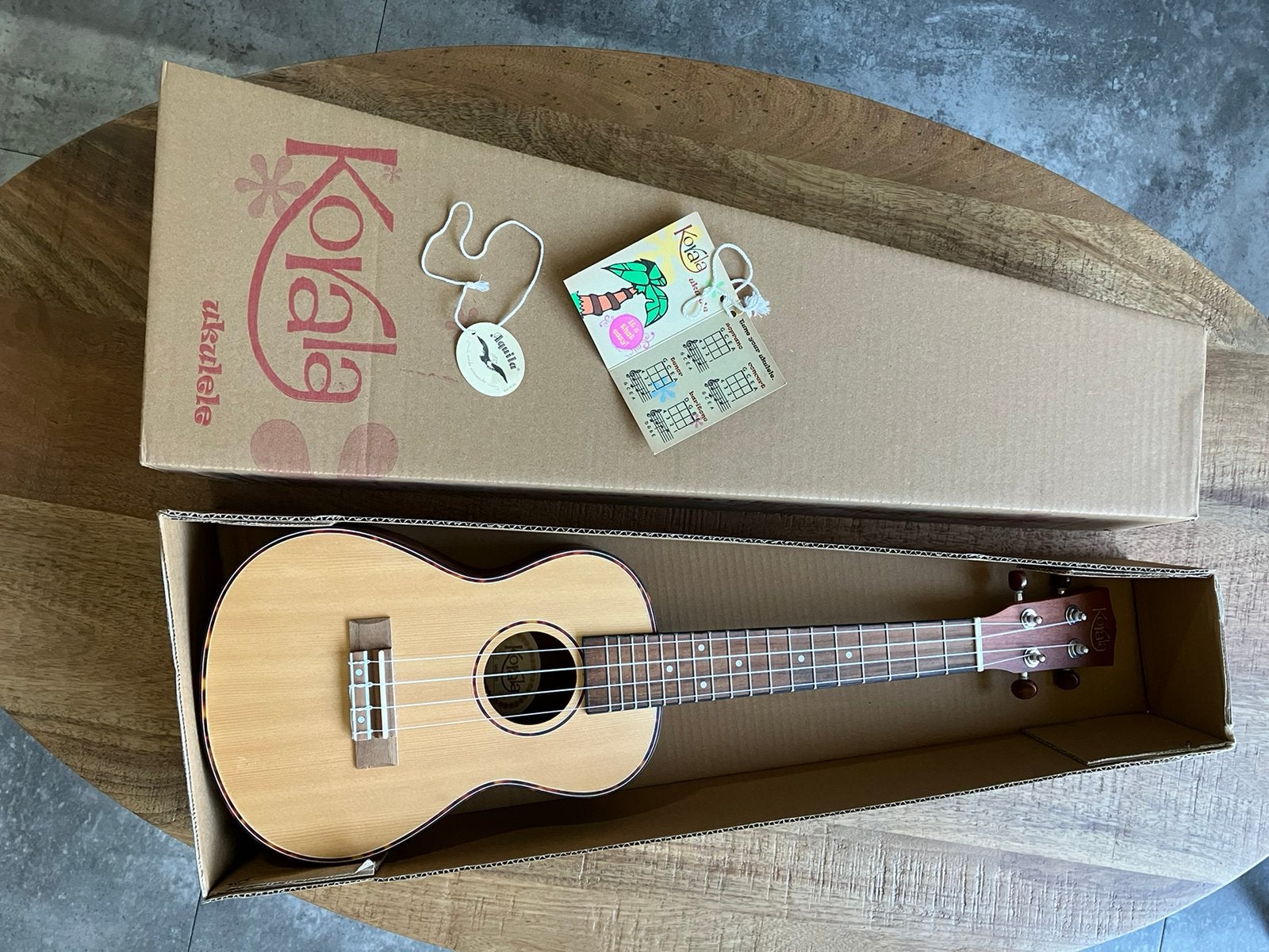 Korala ukelele UKC-410 in nieuwstaat., Ophalen, Zo goed als nieuw, Overige typen