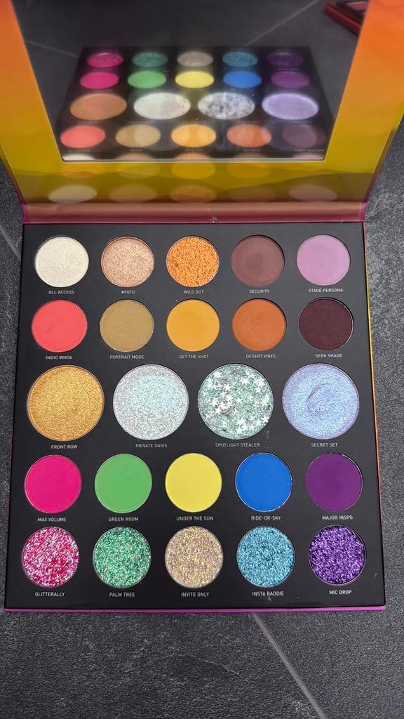 Morphe 24A Artist Pass oogschaduw palette zgan, Sieraden, Tassen en Uiterlijk, Uiterlijk | Cosmetica en Make-up, Ophalen of Verzenden