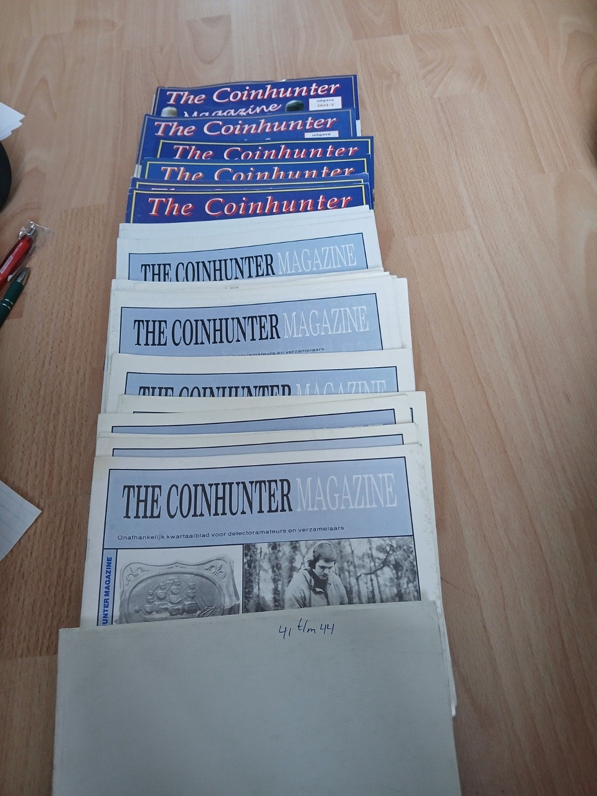 The Coinhunter Magazine, Ophalen