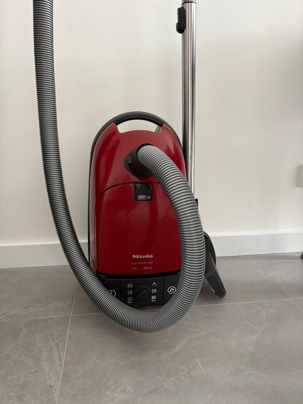 Miele S380 stofzuiger werkt goed krachtige kwaliteit, Witgoed en Apparatuur, Ophalen of Verzenden, Zo goed als nieuw