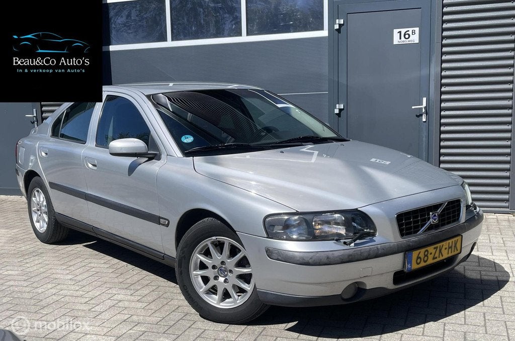 Volvo S60 2.4|140pk 5 cilinder|Nieuwe Apk, Auto's, Volvo, Voorwielaandrijving, Elektrische ramen, Gebruikt, S60