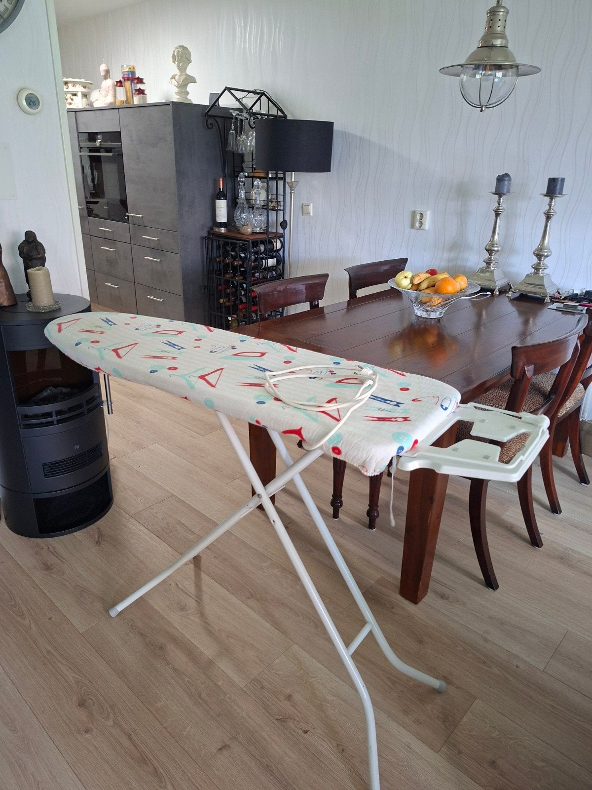 Strijkplank, Witgoed en Apparatuur, Strijkijzers en Strijkplanken, Ophalen, Zo goed als nieuw