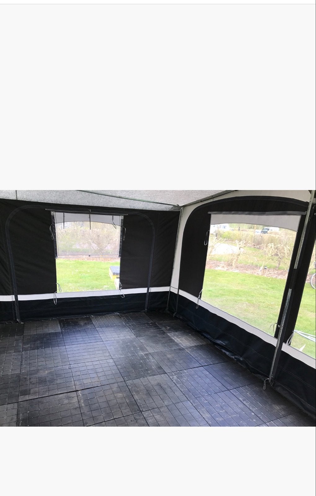 Voortenttegels / Vlondertegels voor Caravan/Camper, Ophalen, Gebruikt