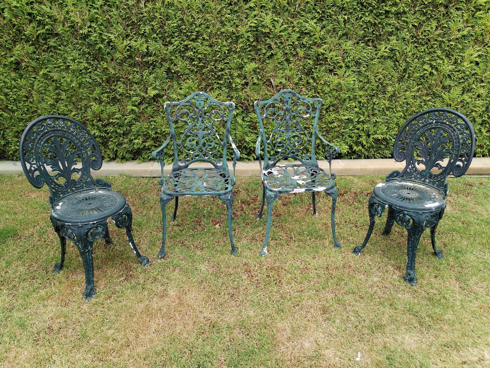 Gietijzer "Frans", 4 delig tuinsetje, opknapper,, Ophalen, Gebruikt, Metaal