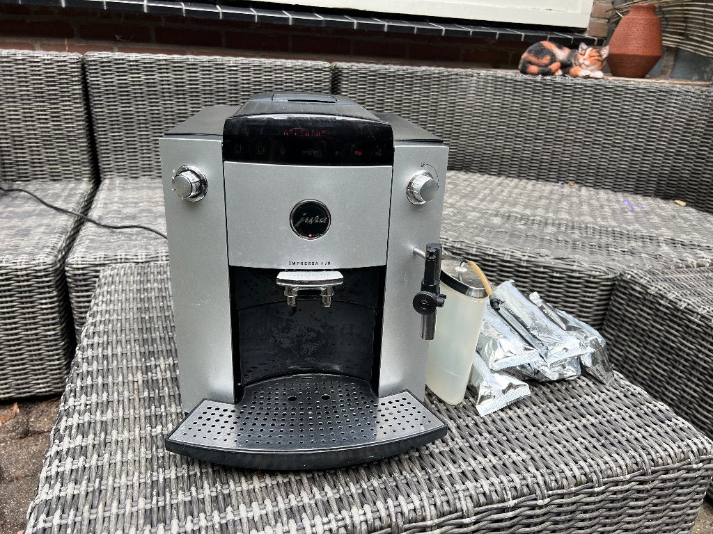 Jura Impressa F70 koffiemachine met Error-8, Koffiemachine, Koffiebonen, Niet werkend, 2 tot 4 kopjes
