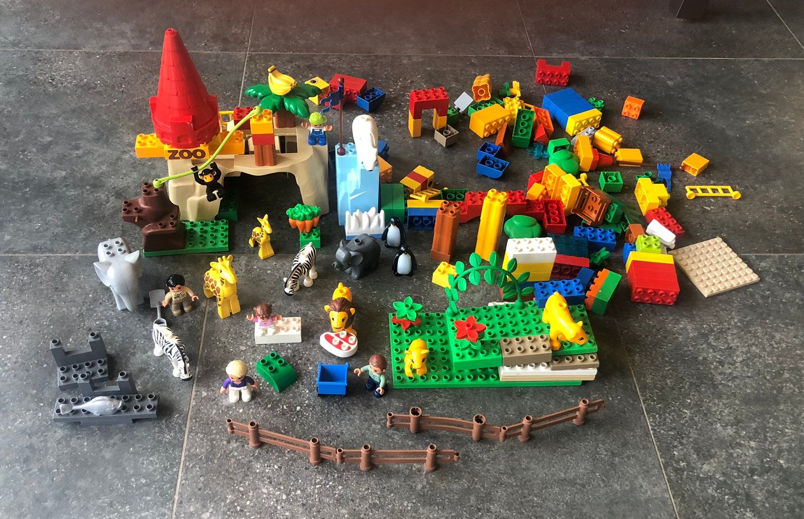 Grote set Dublo Dierentuin: 4960, Kinderen en Baby's, Speelgoed | Duplo en Lego, Overige thema's, Ophalen of Verzenden, Zo goed als nieuw