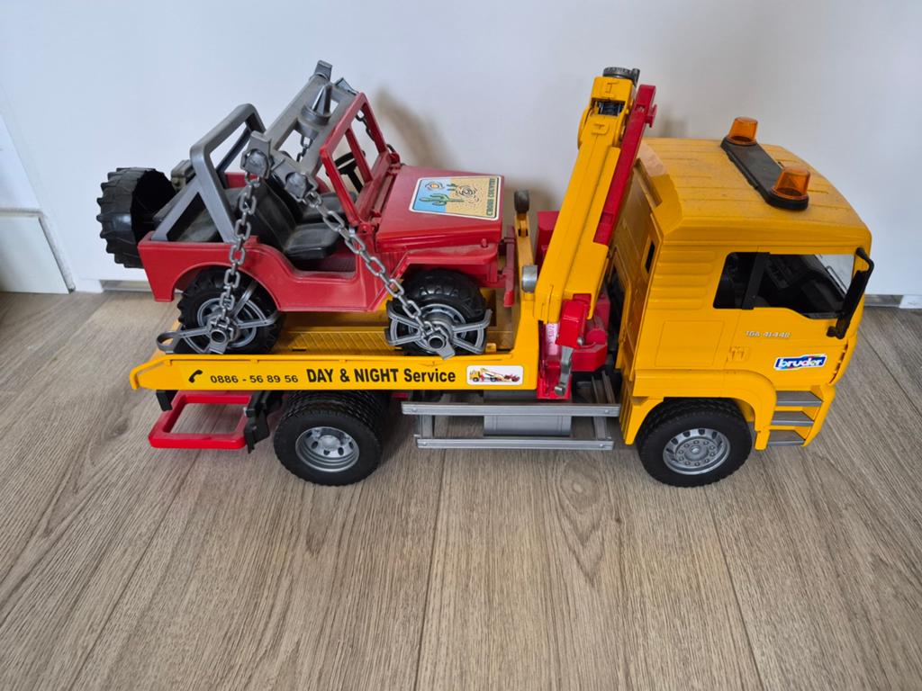 Bruder MAN takelwagen met Jeep, Ophalen of Verzenden