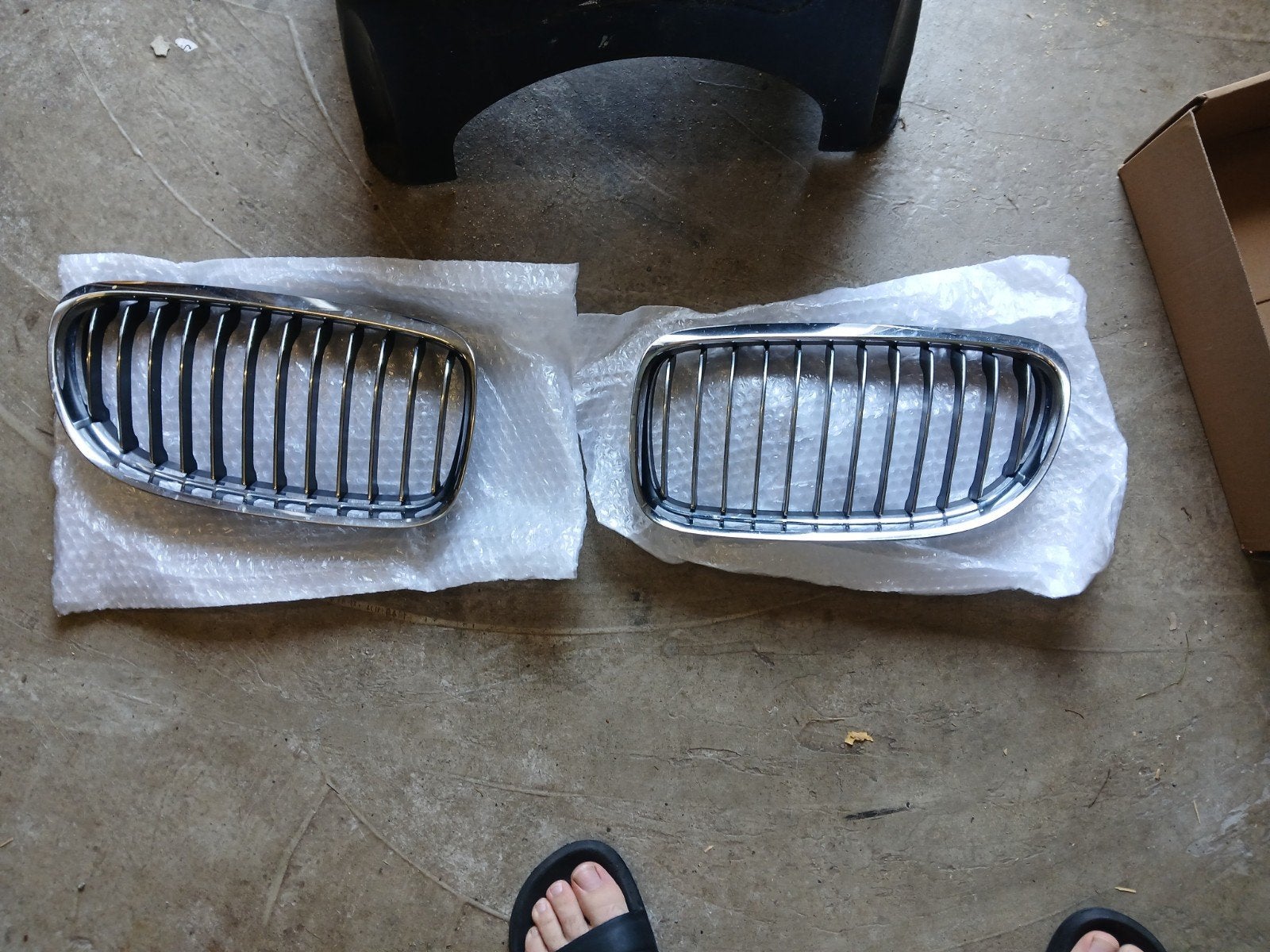 BMW E90 Nieren Chroom Clips - Allemaal Heel, Ophalen of Verzenden