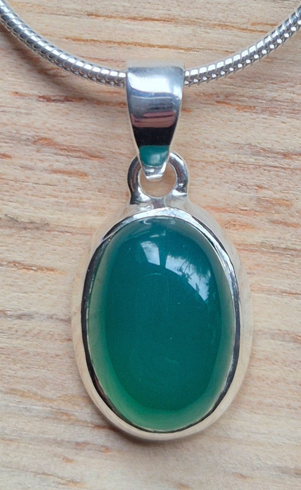 Zilveren kettinghanger met Groene Onyx, Nieuw, Ophalen of Verzenden, Met edelsteen, Groen