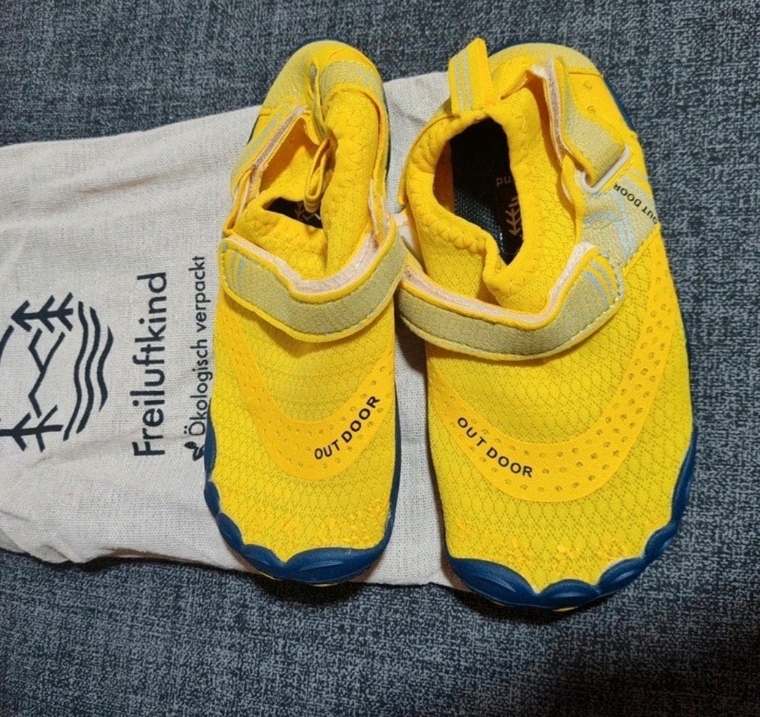 Freiluftkind gele Waterschoenen Maat 29 - Nieuw!, Meisje, Sportschoenen, Nieuw, Ophalen of Verzenden