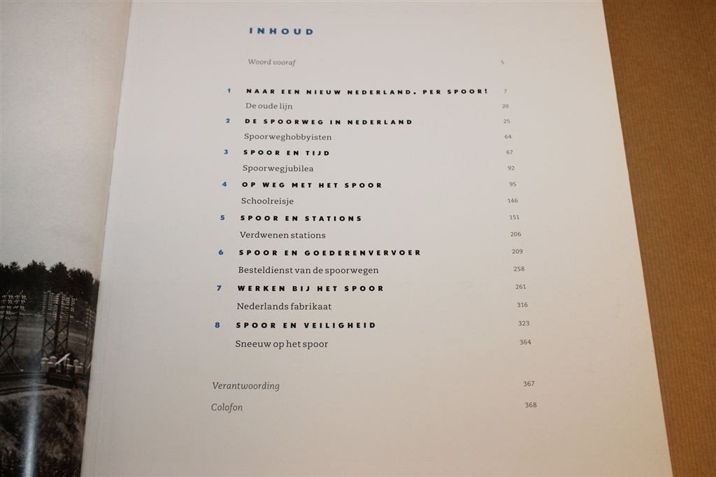 Het Grote Spoor Boek — 175 Jaar Spoorwegen in NL, Verzamelen, Gebruikt, -, Tram, -