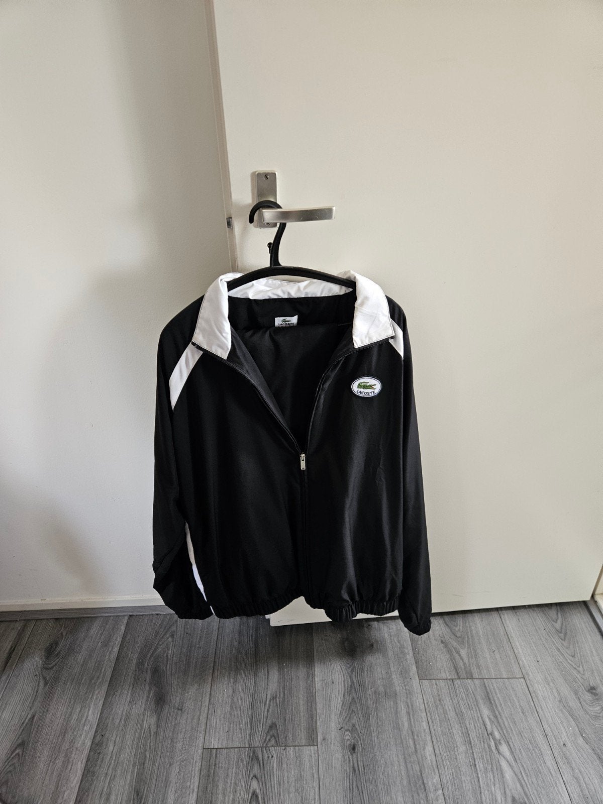 Lacoste Sport Maat 8 Trainingspak, Sport en Fitness, Overige merken, Gebruikt, L00, Ophalen of Verzenden