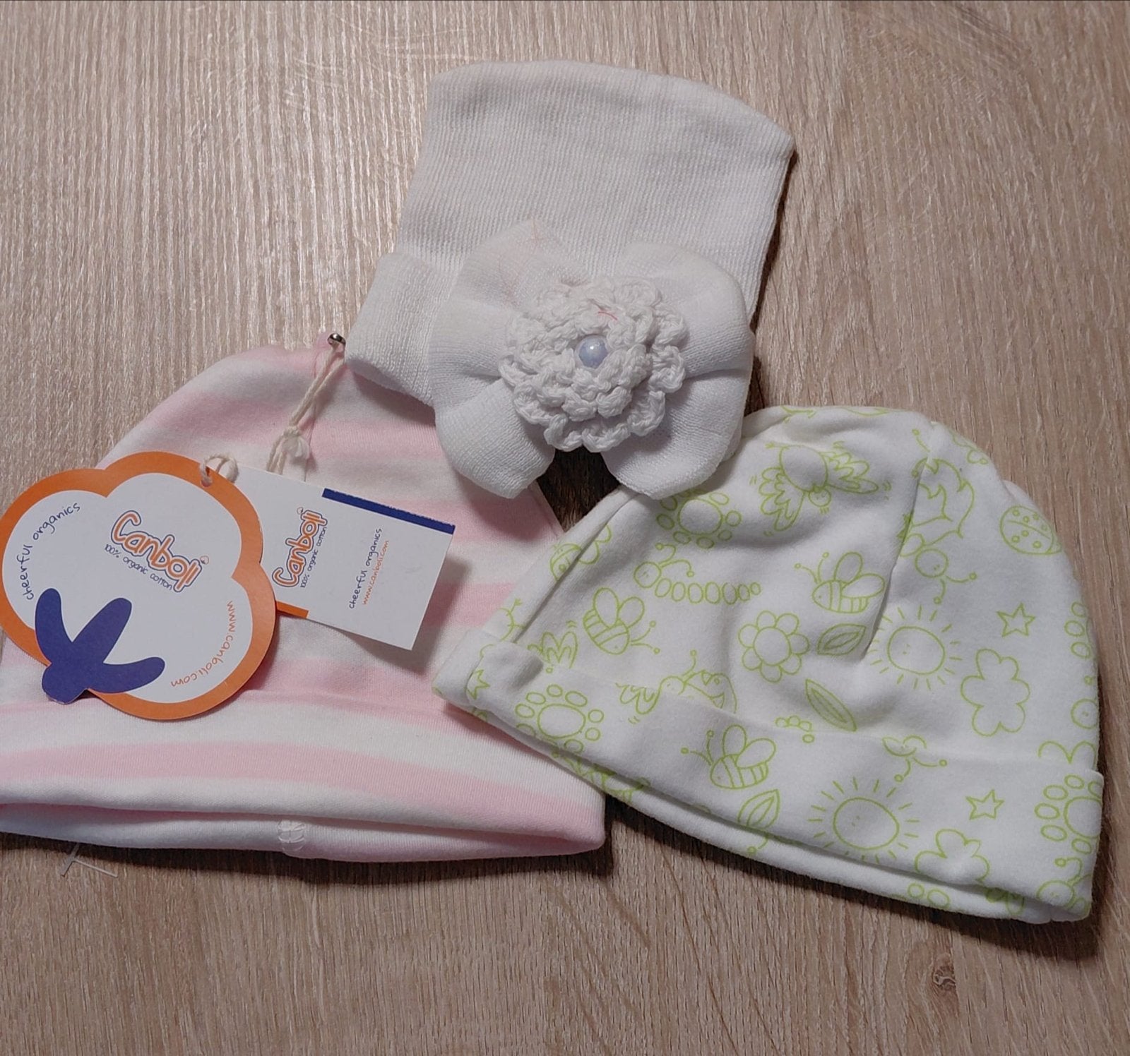 Set van 3 baby mutsjes - Nieuw, Maat 50, Jongetje of Meisje, Nieuw, Ophalen of Verzenden
