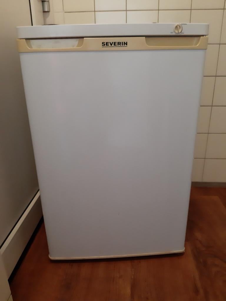 Severin Diepvrieskast - Compact en Energiezuinig, Gebruikt, Minder dan 60 cm, Vrijstaand, Ophalen