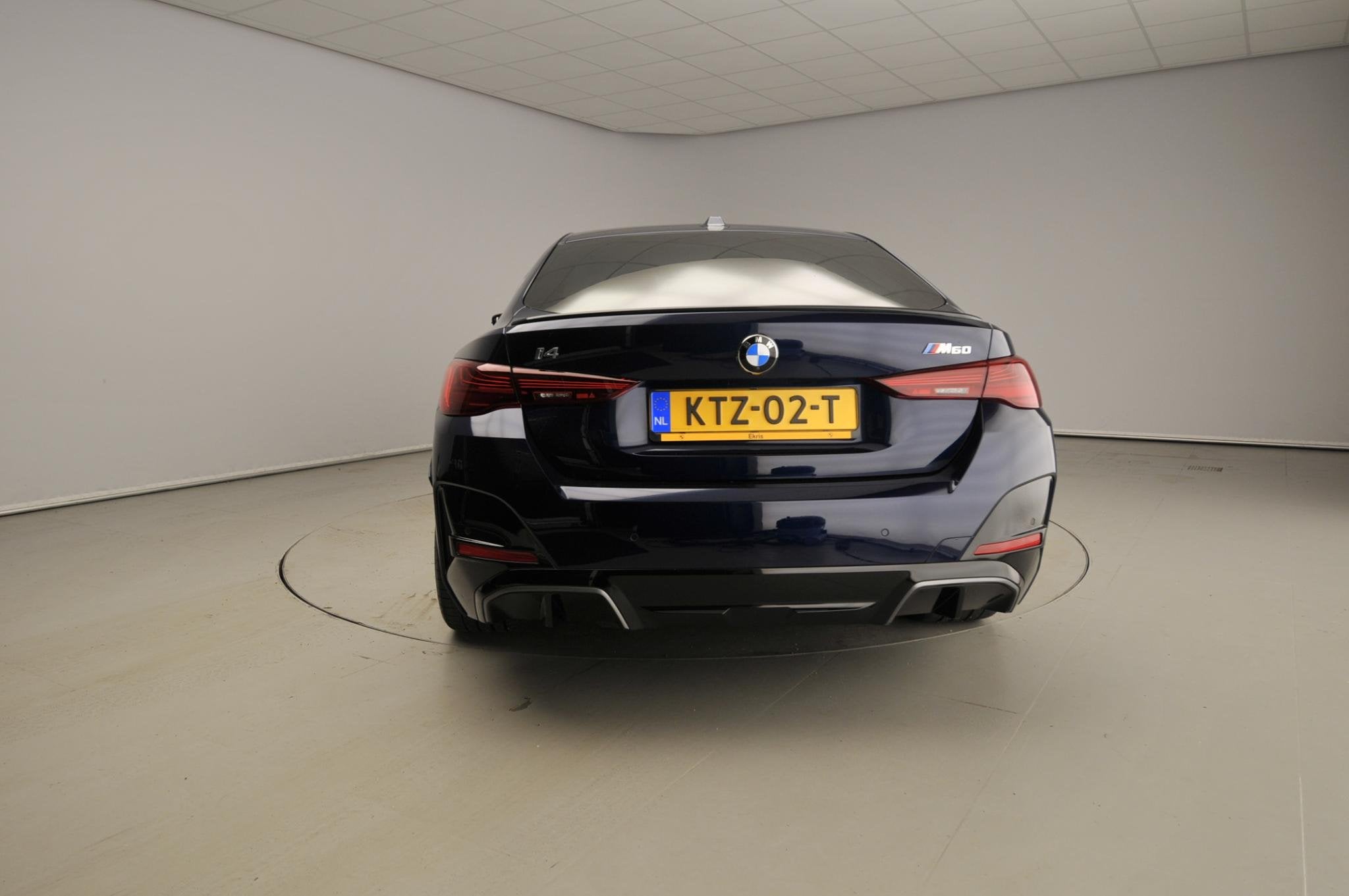 BMW i4 M60 | M-Sportpakket | LED | Leder | HUD | Active Crui, Auto's, Stof, Met garantie (alle), Blauw, 601 pk