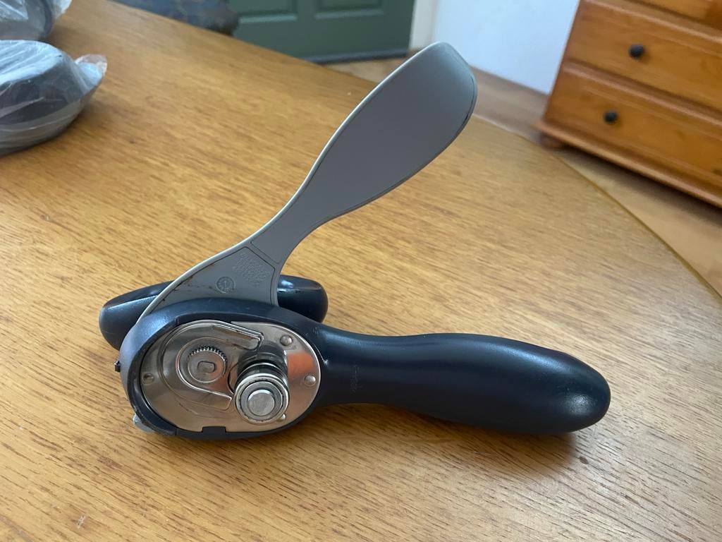 Nieuwe Tupperware blikopener (2stuks beschikbaar), Overige typen, Kunststof, Nieuw, Ophalen of Verzenden