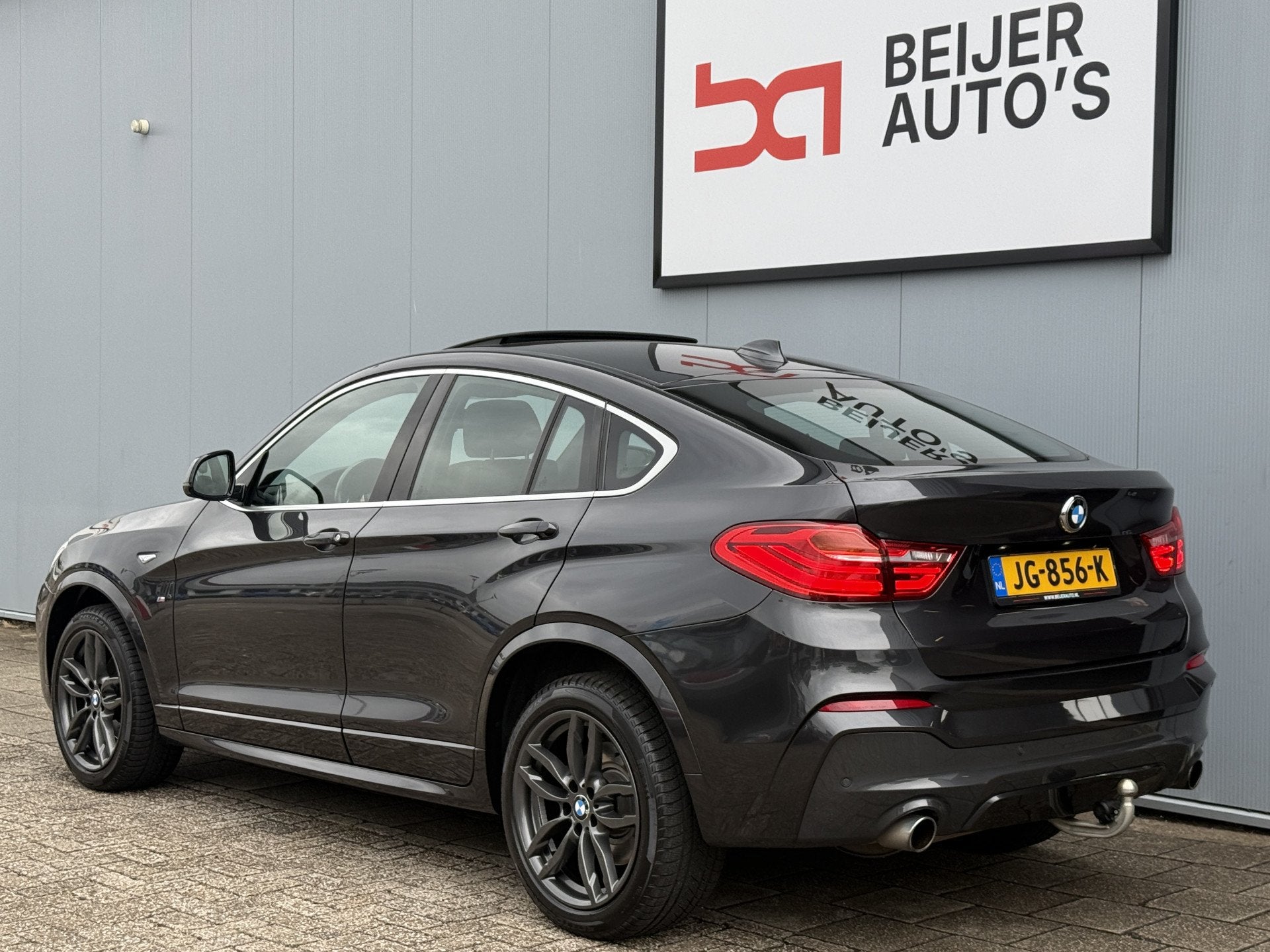BMW X4 xDrive20i High Executive Automaat M-Pakket/Schuifdak/, Auto's, Automaat, Gebruikt, Euro 6, 4 cilinders