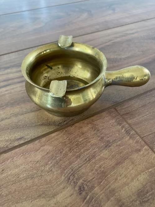 Koperen asbak 11,5 cm breed 4 cm hoog, Ophalen, Koper