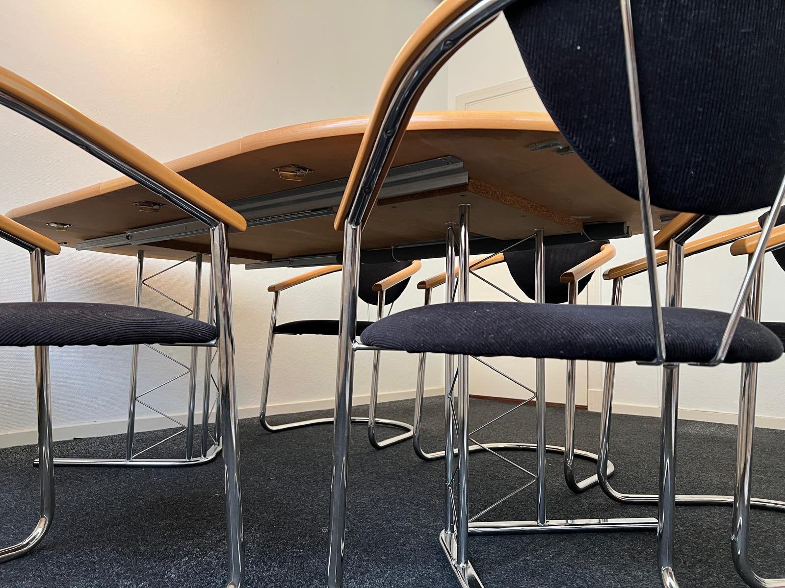 6 Effezeta eetkamerstoelen en ovale inschuifbare tafel, Ophalen, Zo goed als nieuw, Vijf, Zes of meer stoelen