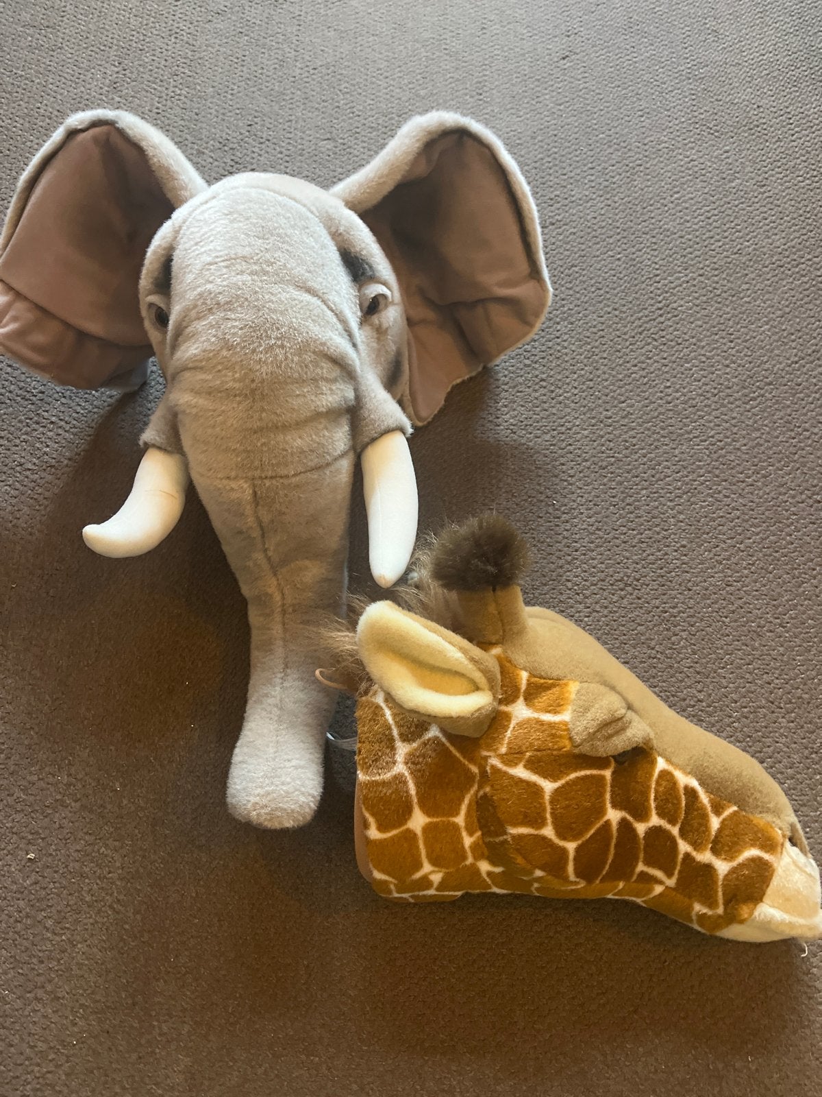 Olifant en Giraf Knuffelkoppen - Decoratie/Spelen, Overige merken, Grijs, Ophalen of Verzenden, Zo goed als nieuw