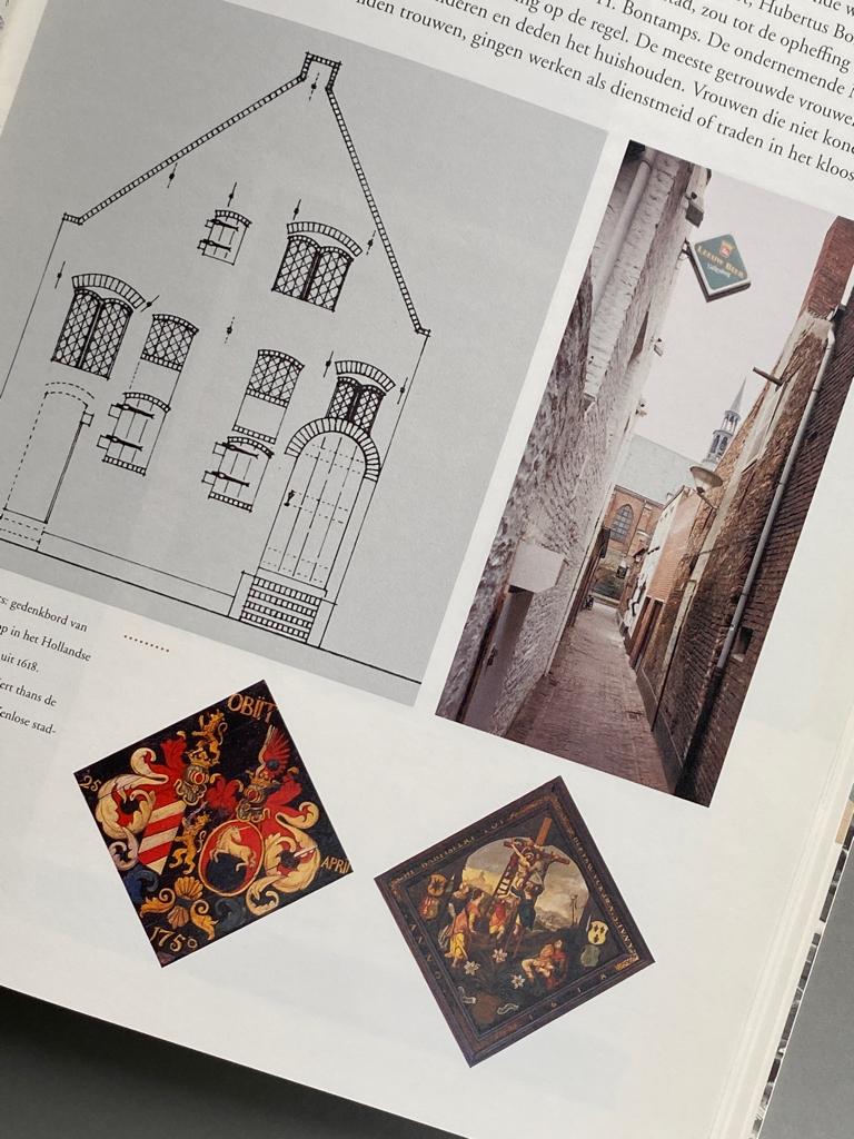 Historisch vademecum Venlo 650 jaar stad, Ophalen of Verzenden, Zo goed als nieuw