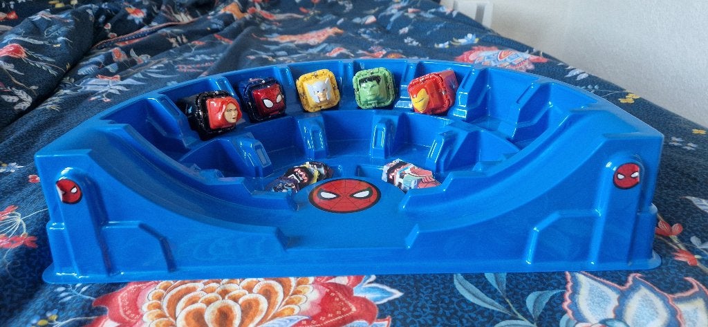 Battlecubes Marvel Spiderman Arena inclusief 5 Battlecubes, Ophalen, Zo goed als nieuw