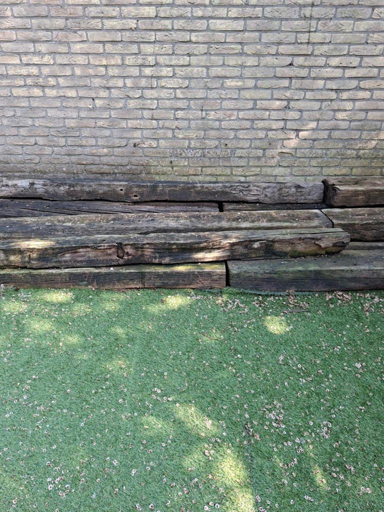 Bielzen in verschillende maten gratis ophalen, Tuin en Terras, Bielzen en Borders, Ophalen of Verzenden, Hout, Biels
