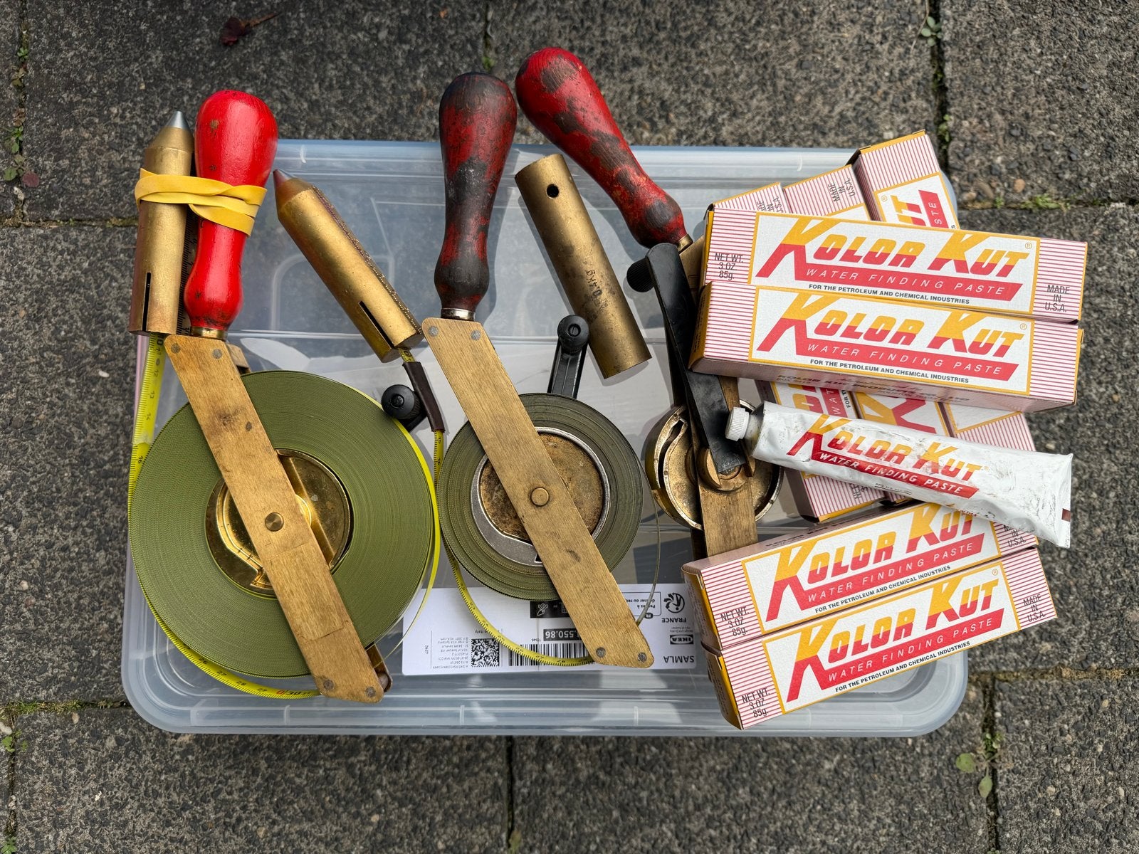 Meetlinten (25m & 10m) met puntlood en Kolor Kut pasta, Doe-het-zelf en Verbouw, Ophalen of Verzenden, Gebruikt, Vocht of Vloeistof