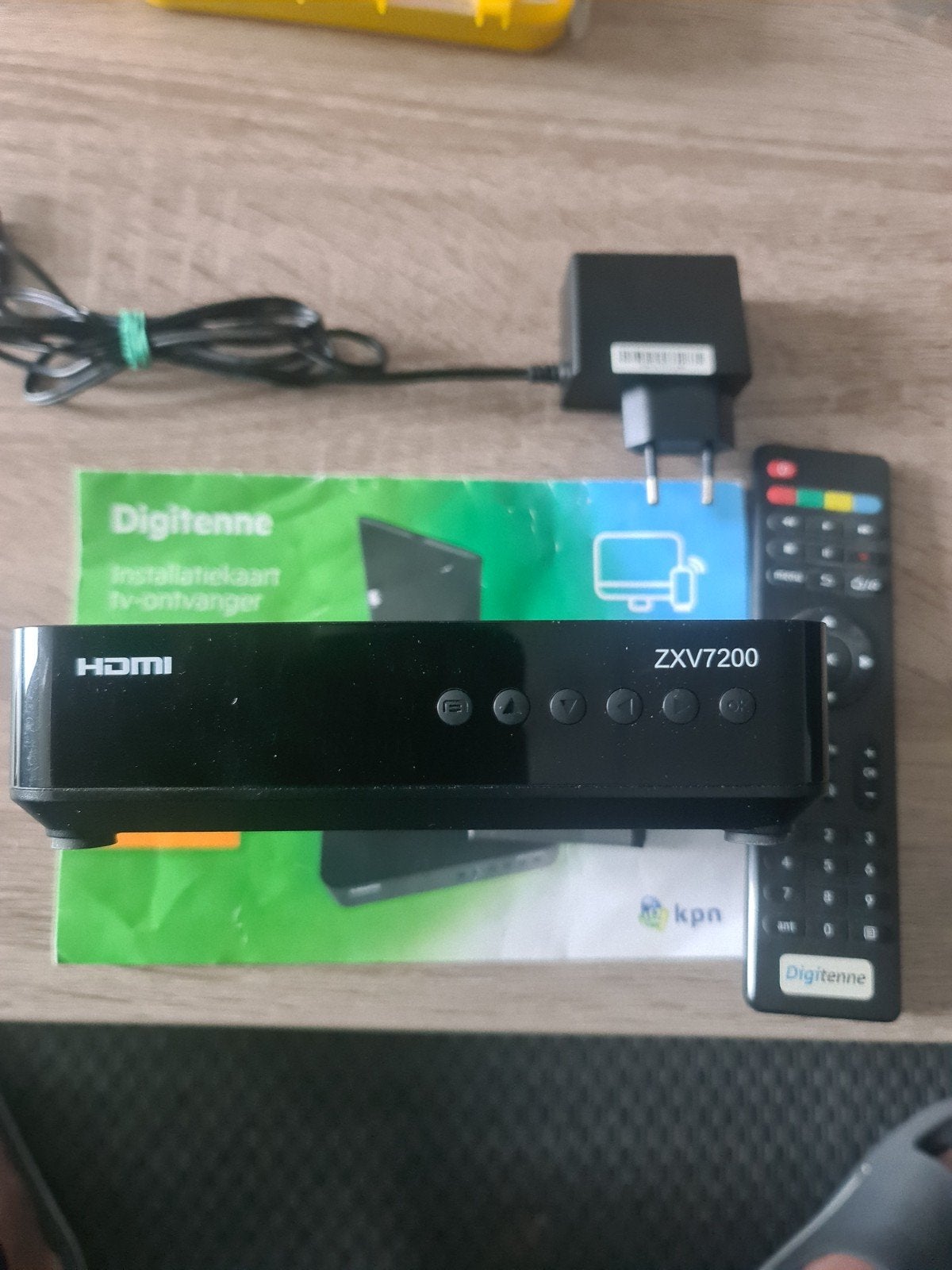 Digitale tv ontvanger ZXV7200 KPN Digitenne, Ophalen of Verzenden