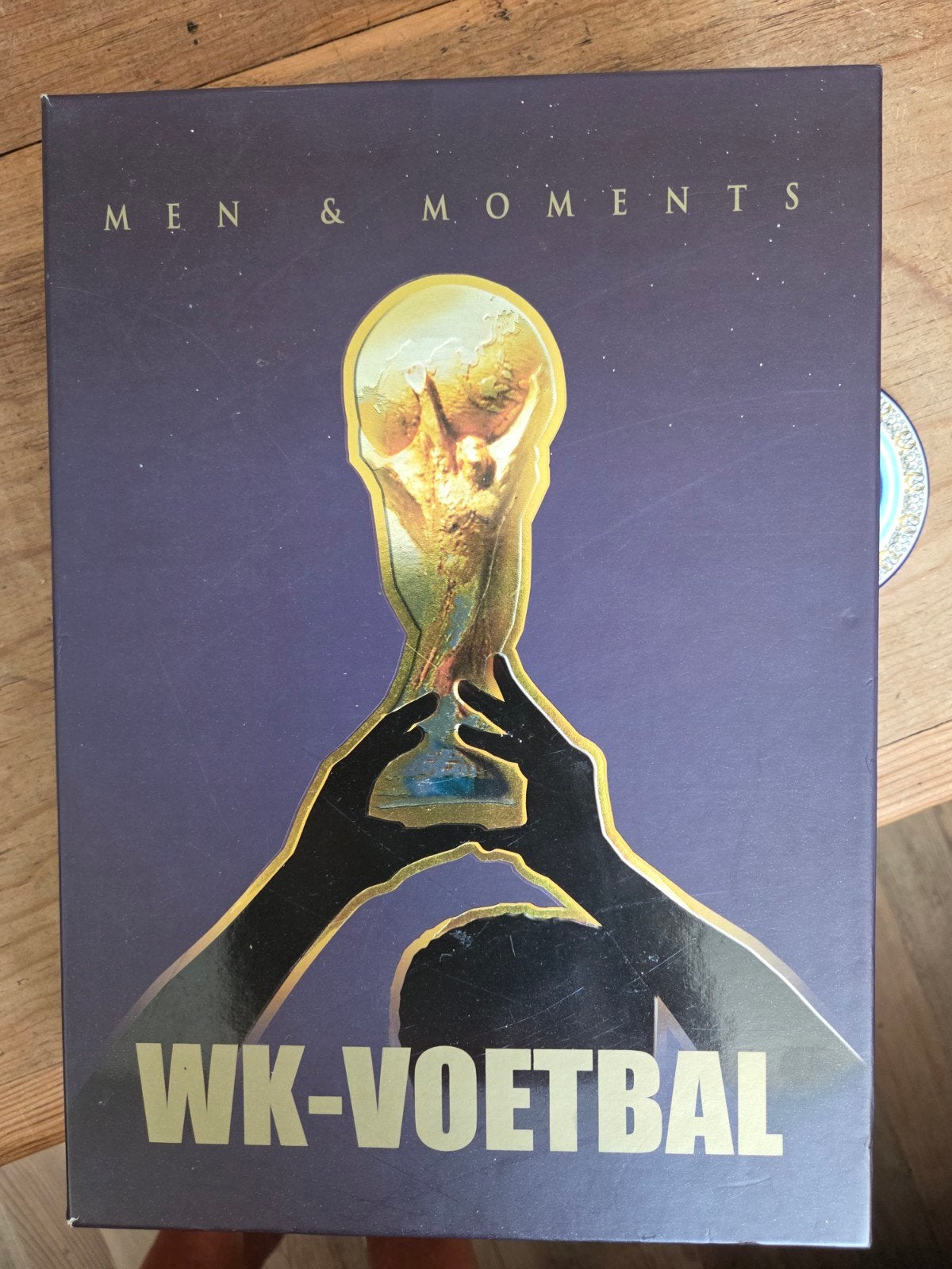 WK Voetbal: Men & Moments - Speciale Editie Collectie, Boeken, Ophalen of Verzenden, Zo goed als nieuw, Balsport
